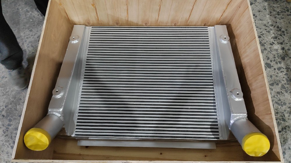 3419505 后冷卻器 適用于735B, 740B機型上